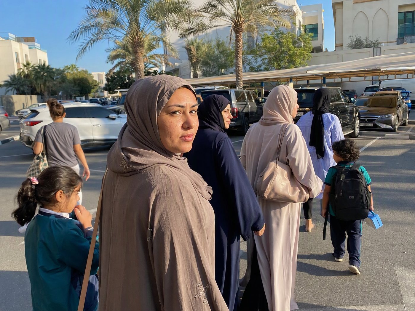 The school run in strong sun