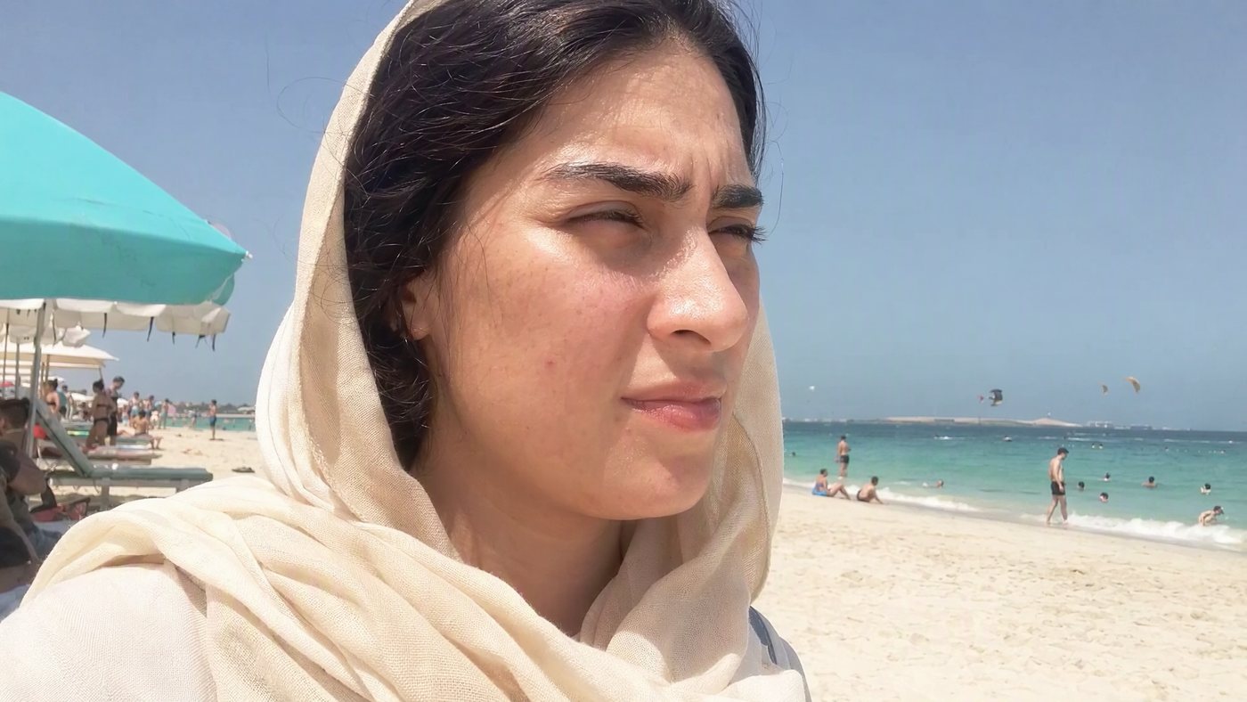 Light bouncing off the sand at Kite Beach